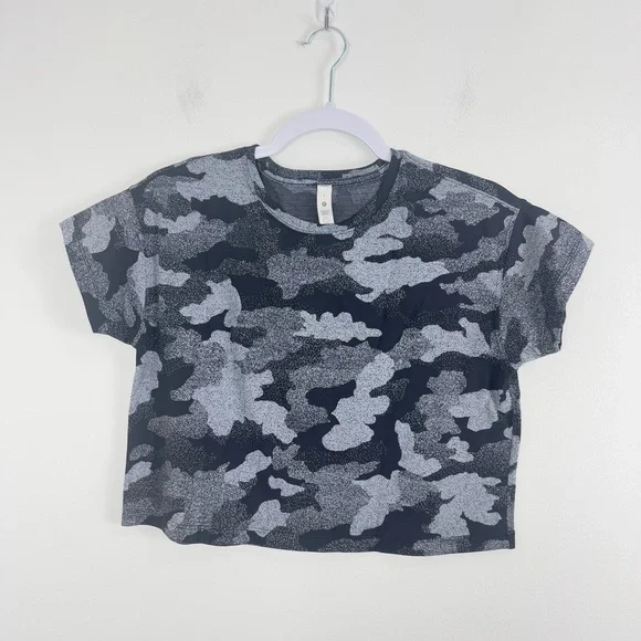 Lululemon Cates Training Tee Heritage Speckle Camo Crop T Shirt 4 - Picture 3 of 12
